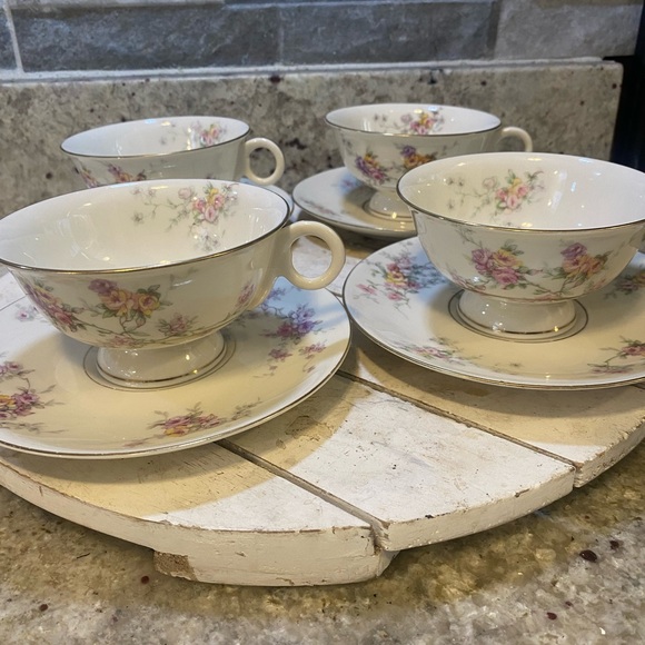 4 SETS THEODORE HAVILAND NEW YORK GLORIA 4 STANDARD CUPS 4 SAUCERS EX COND - Picture 1 of 6